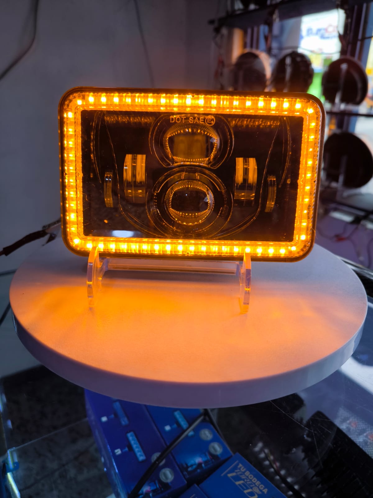 Miniatura 3 de Par Farolas kenworth (tb049K)